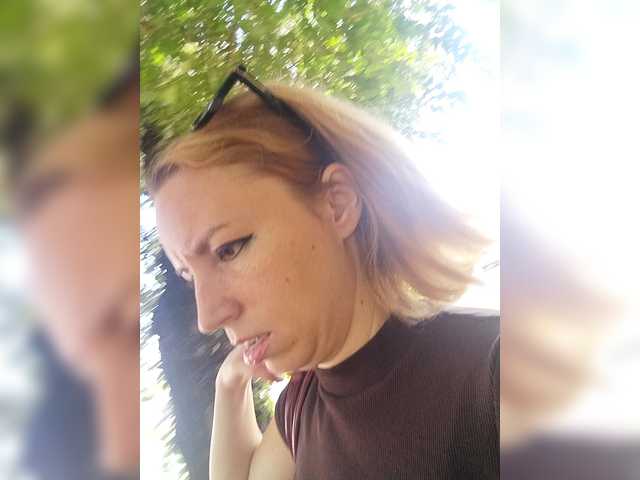 GLAMYR252