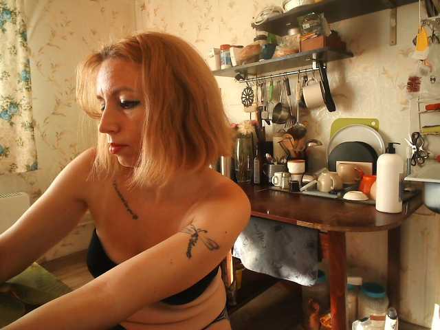 GLAMYR252