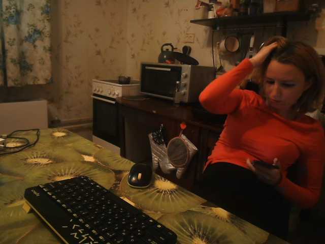GLAMYR252 live cam on BongaCams