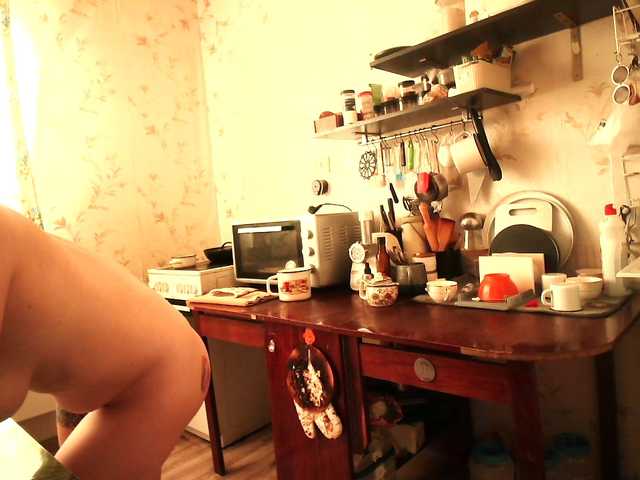 GLAMYR252 live cam on BongaCams