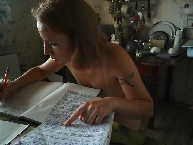 GLAMYR252 live cam on BongaCams