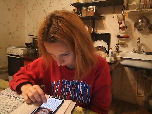 GLAMYR252 live cam on BongaCams