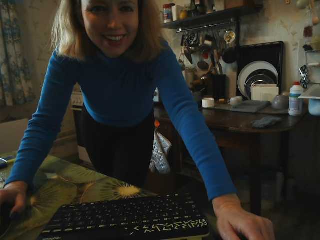 GLAMYR252 live cam on BongaCams