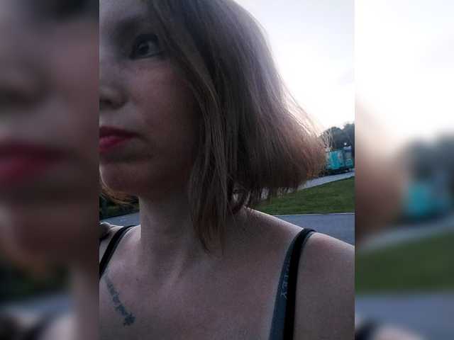 GLAMYR252