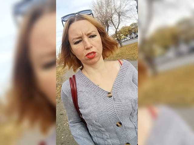 GLAMYR252 live cam on BongaCams
