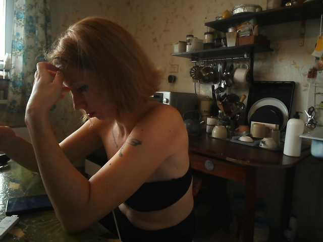 GLAMYR252 live cam on BongaCams