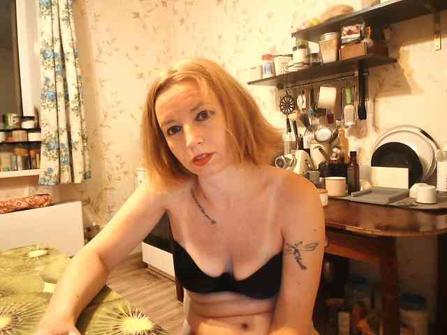 GLAMYR252