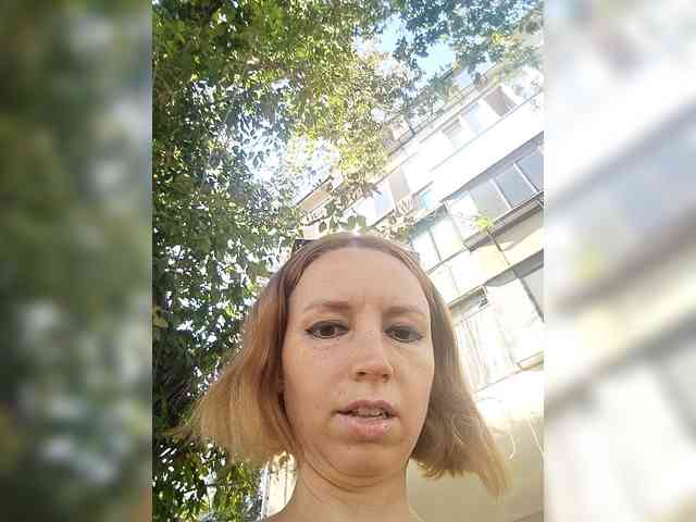 GLAMYR252 - Girl 