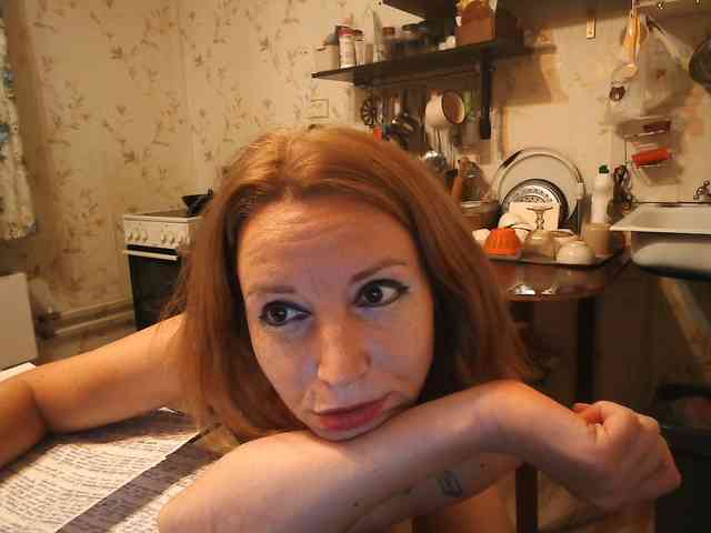 Berry252's cam show statistics and live stream