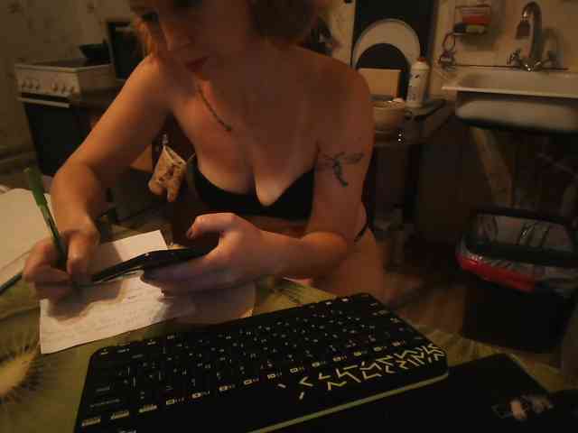 GLAMYR252 GLAMYR252