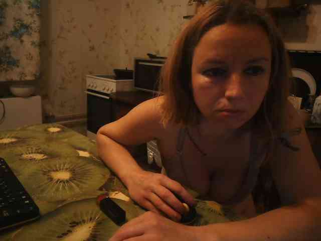 GLAMYR252 GLAMYR252