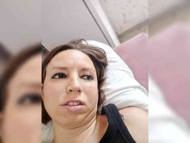 GLAMYR252