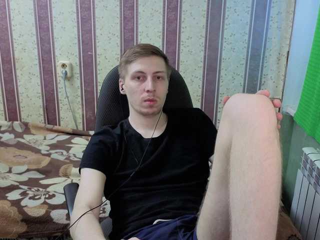 Darienlarge, 23 y/o - Live Cam on BongaCams