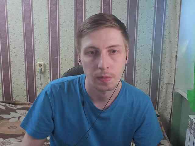darienlarge Sex Cam Show