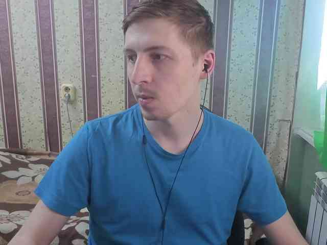 darienlarge Sex Cam Show