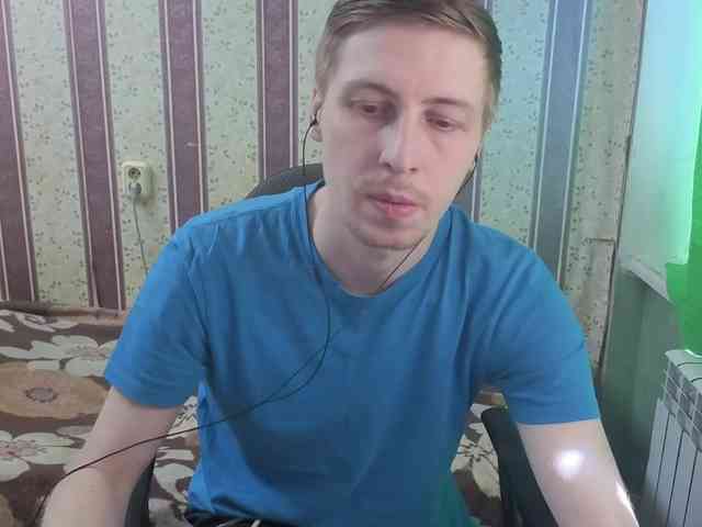 darienlarge Sex Cam Show