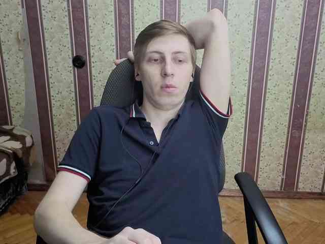darienlarge Live Webcam on BongaCams