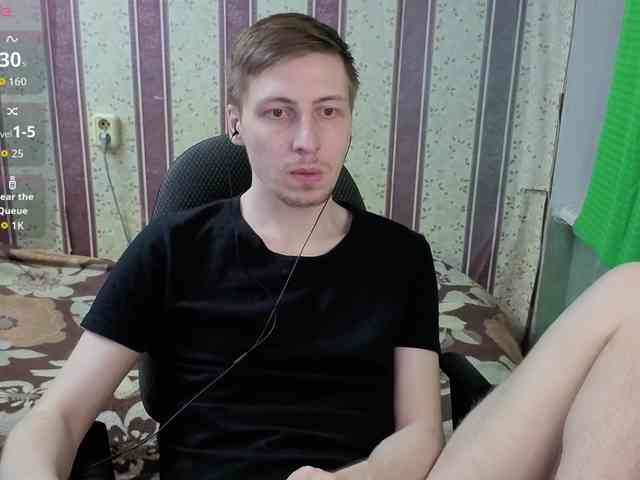 darienlarge Sex Cam Show