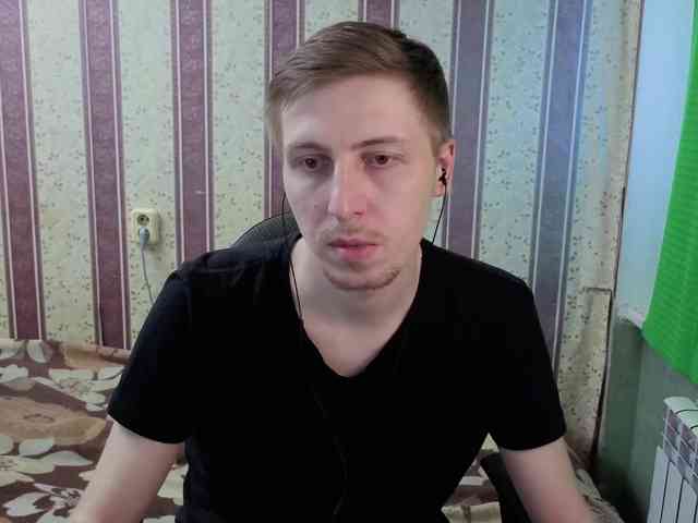 darienlarge Sex Cam Show