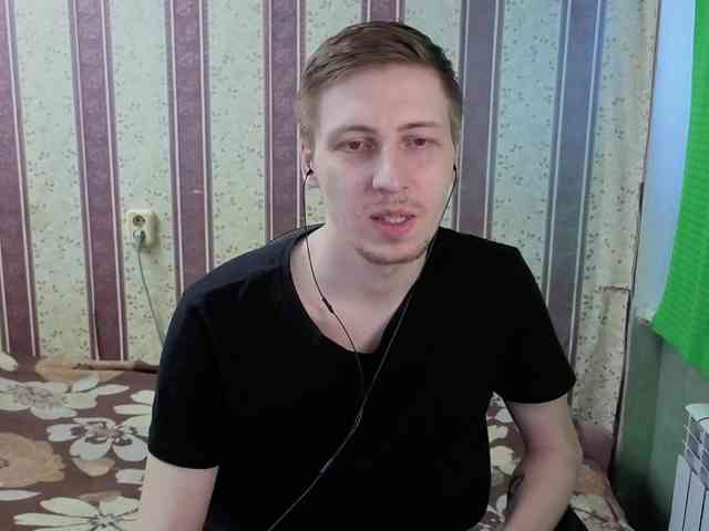 darienlarge Sex Cam Show