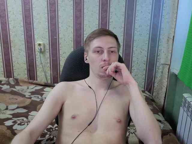 darienlarge Sex Cam Show