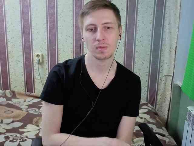 darienlarge Sex Cam Show