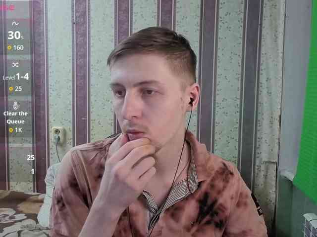 darienlarge Live Webcam on BongaCams