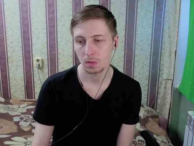 darienlarge Sex Cam Show