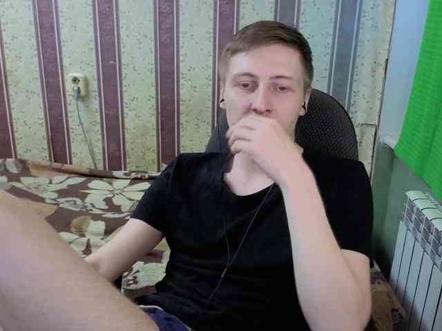 darienlarge Sex Cam Show