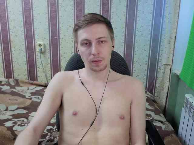darienlarge Sex Cam Show