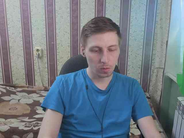 darienlarge Sex Cam Show
