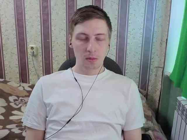 darienlarge Sex Cam Show