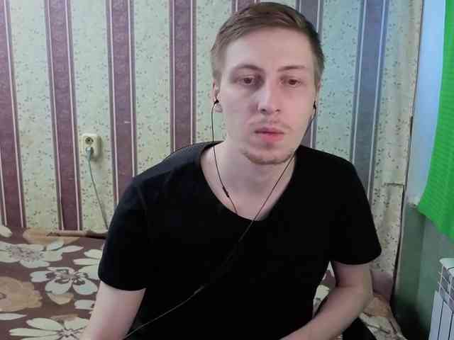darienlarge Sex Cam Show
