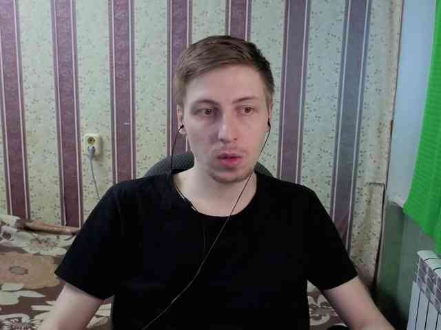 darienlarge Sex Cam Show