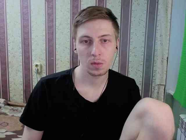 darienlarge Sex Cam Show