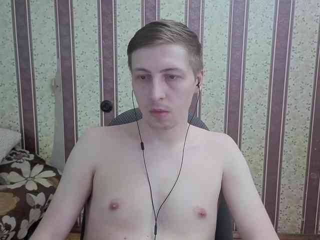 darienlarge Sex Cam Show