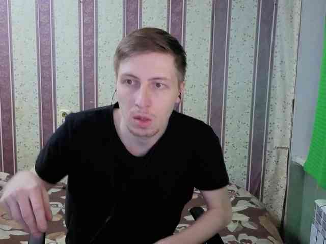 darienlarge Sex Cam Show