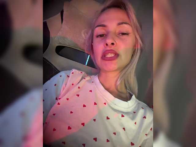 KiraWhite
