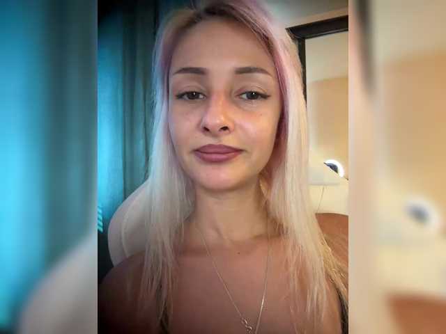 KiraWhite