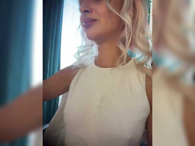 kirawhite cam belle