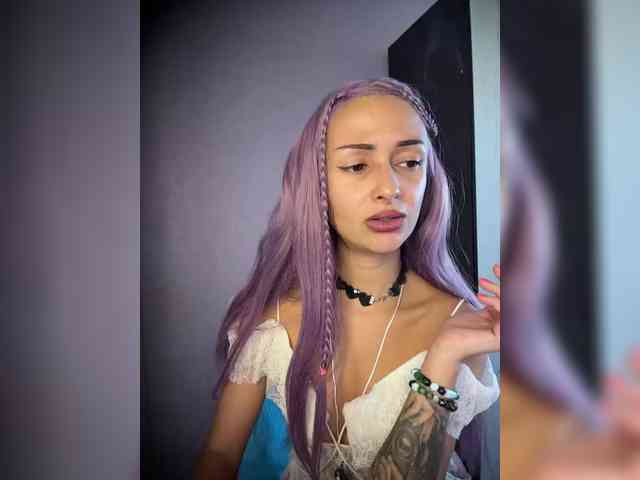 KiraWhite KiraWhite
