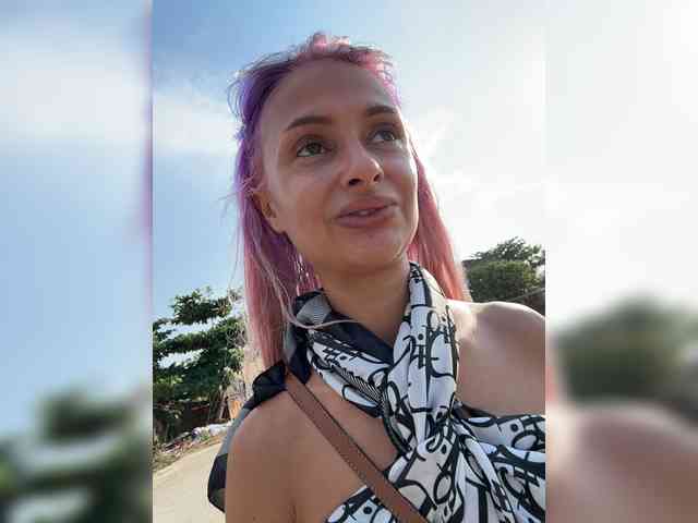 KiraWhite KiraWhite