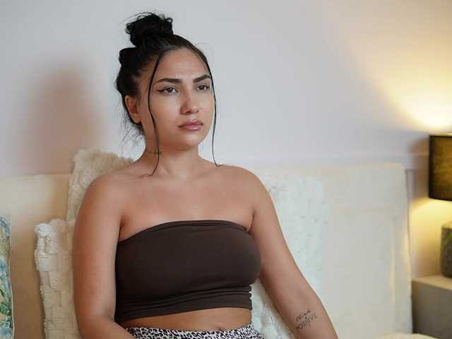 AmyKaiya live cam on BongaCams