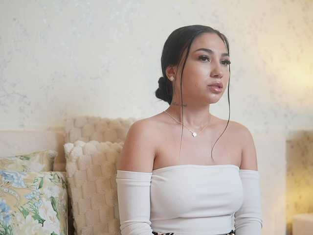 AmyKaiya's BongaCams show and profile