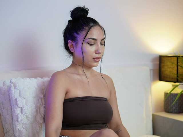 AmyKaiya live cam on BongaCams