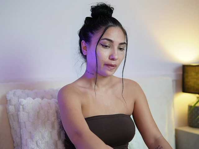 AmyKaiya live cam on BongaCams