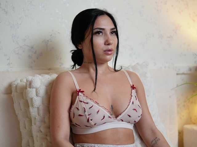 AmyKaiya live cam