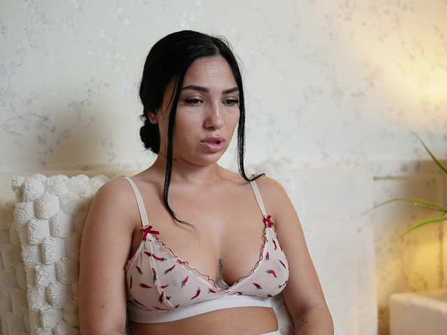 AmyKaiya live cam on BongaCams