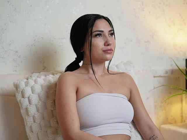 AmyKaiya webcam