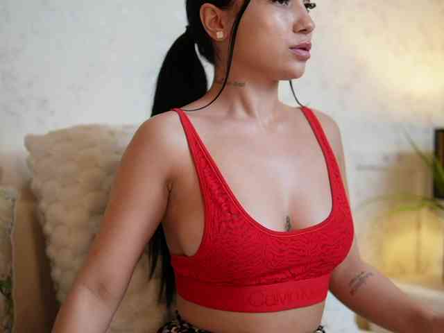 AmyKaiya webcam